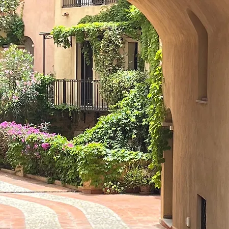 Villa Sardinia