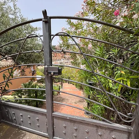 Sardinia * فيلاّسيمِيوس